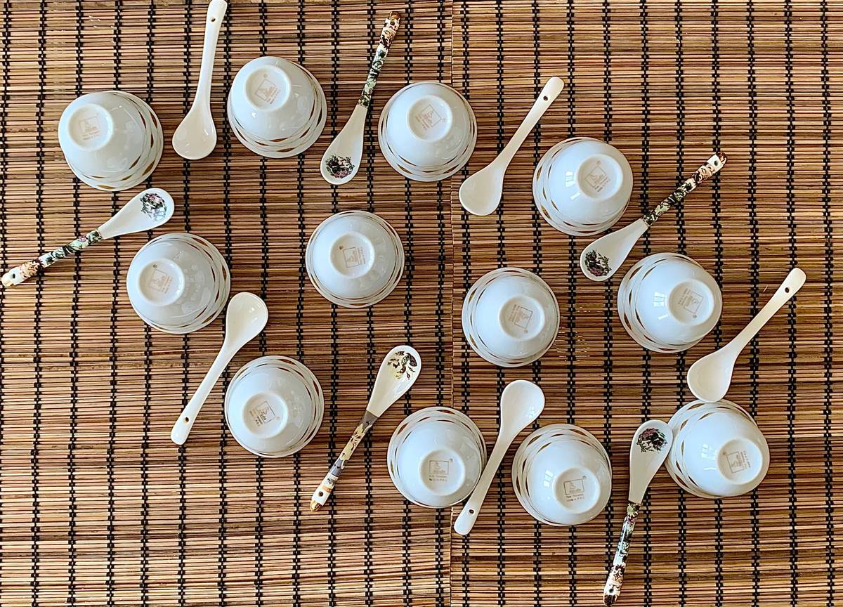 beauty of porcelain elegant porcelain spoons Porcelain Spoons